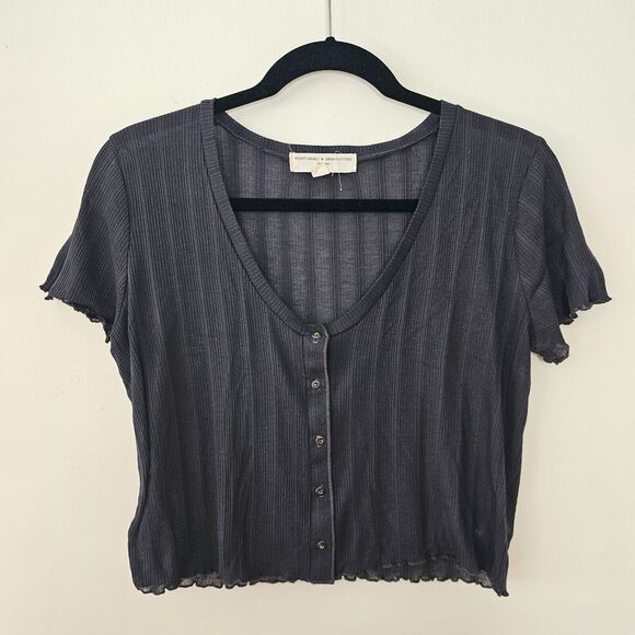 Project Social T Lettuce Edge Rib Knit Button Short Sleeve Scoop Neck Blouse XL - Picture 3 of 6